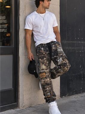 Men's Graphic Cargo Joggers in Black and Brown
